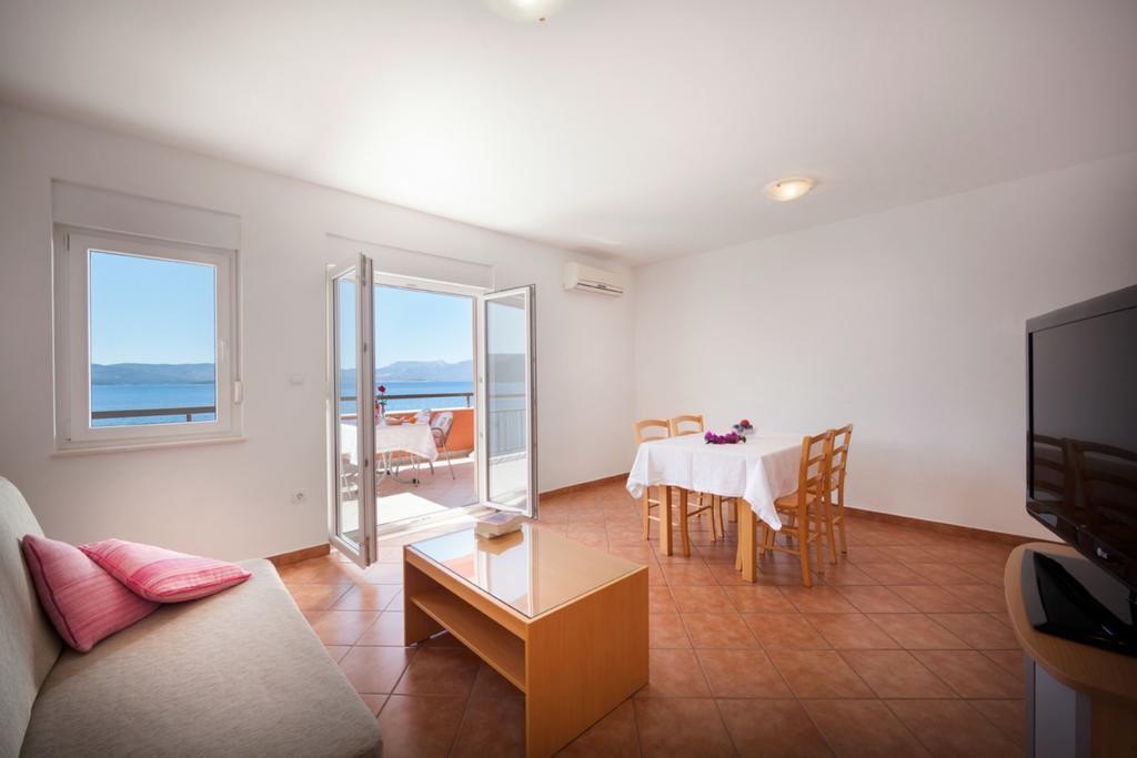 Apartments Villa Dorida Комарна Стая снимка
